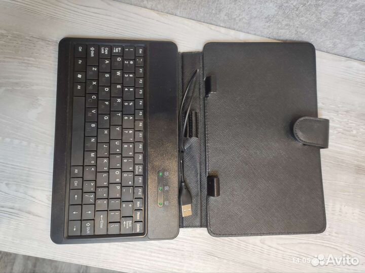 Клавиатура для планшета