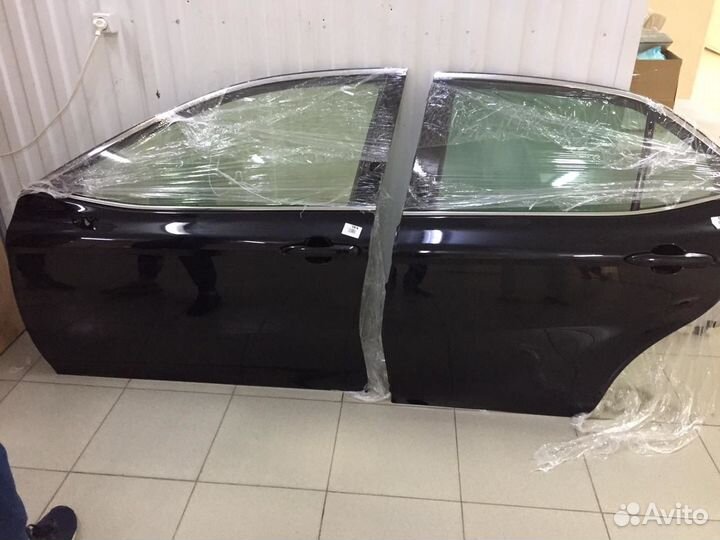 Дверь левая Тойота Камри в 70 Camry V70