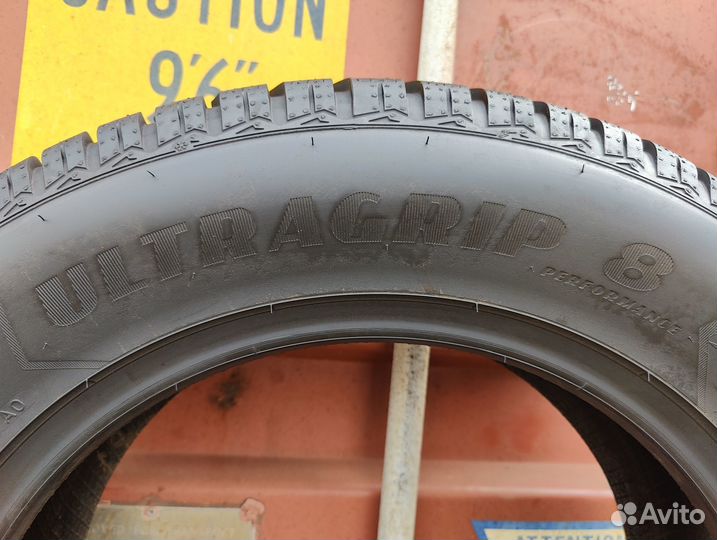 Goodyear UltraGrip 8 Performance 255/60 R18 108H