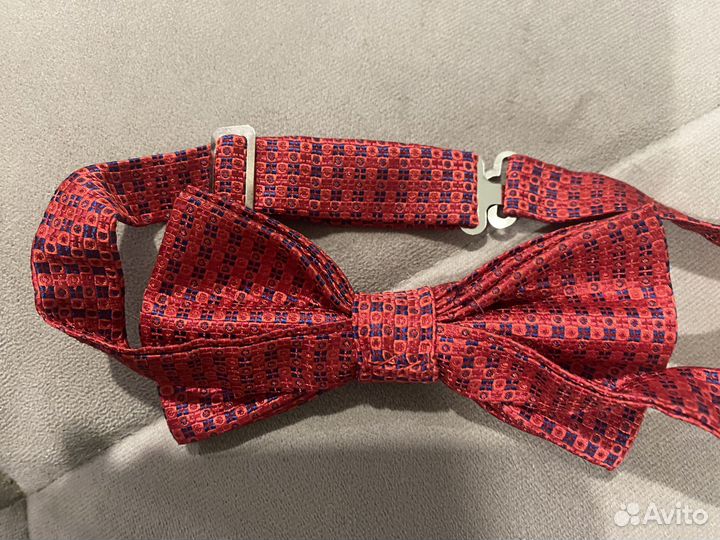 Галстук бабочка красная шелк
