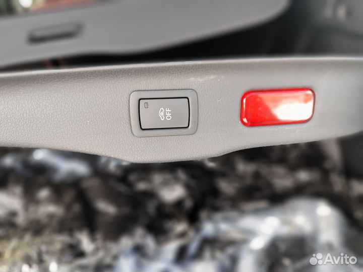 Обшивка дверей audi q3 комплект кожа