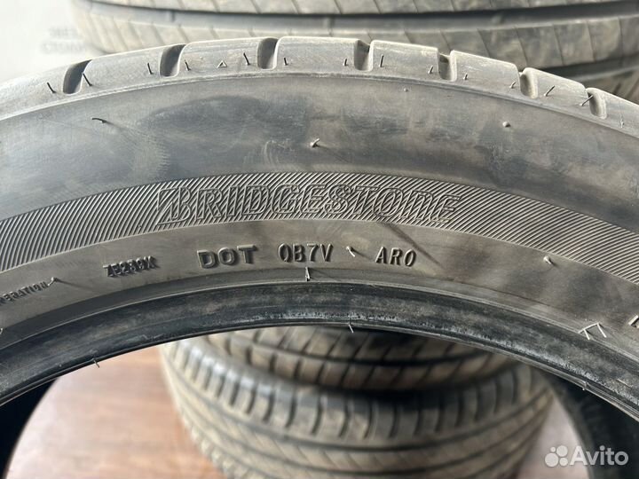 Bridgestone Alenza 001 275/45 R20 и 305/40 R20 110Y