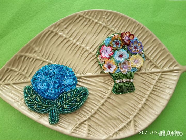 Брошь ручной работы