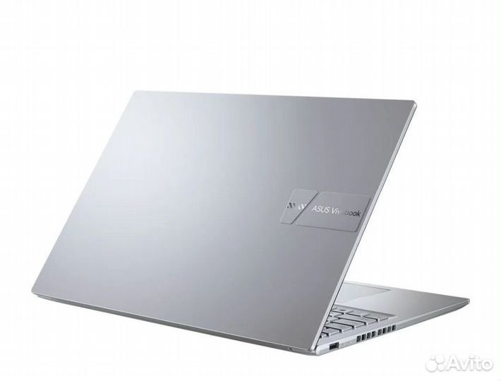 2024Asus VivoBook 16