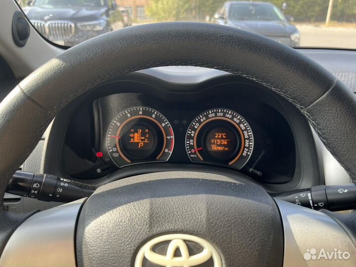 Toyota Corolla 1.6 AT, 2011, 193 000 км