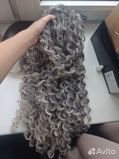 Хвост из дредокудрей и дредолоконы