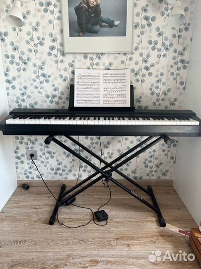 Цифровое пианино casio privia px 135