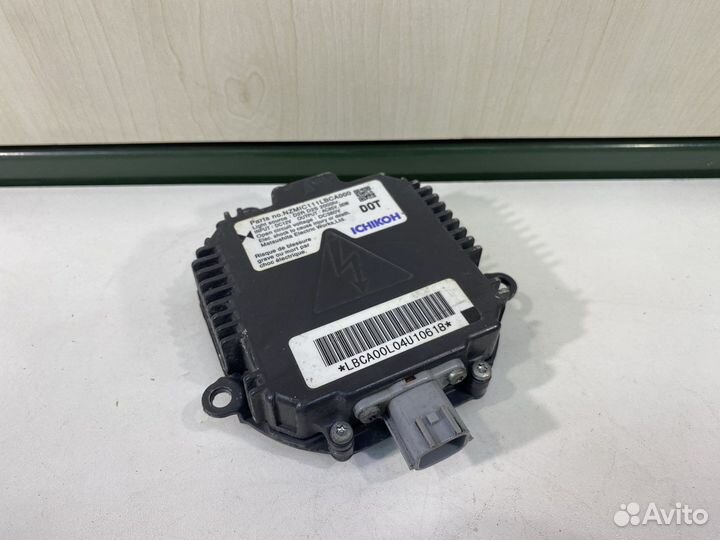 Блок ксенона Nissan Infinity Subaru. Оригинал