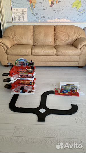 Трек парковка для машинок