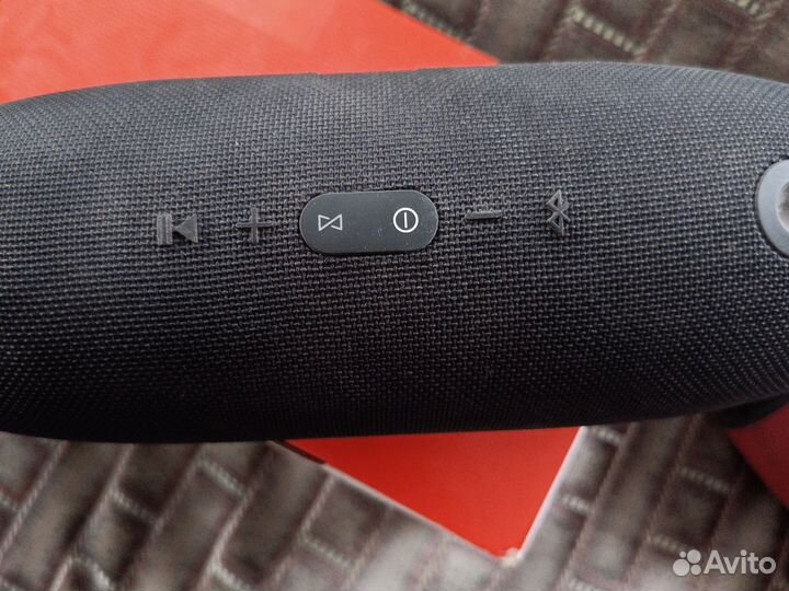 Колонка JBL XTreme