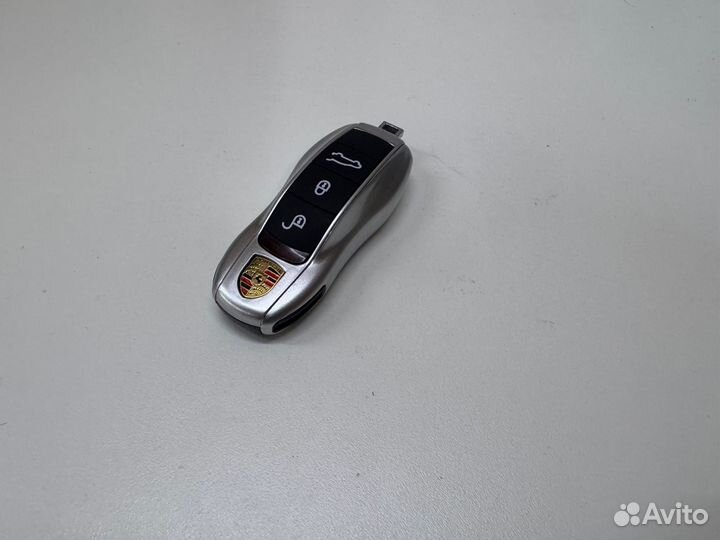 Серебрянный корпус ключа Porsche + центр + кнопки