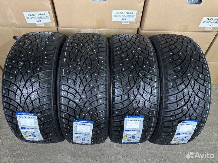 Triangle IcelynX TI501 235/65 R17 108T