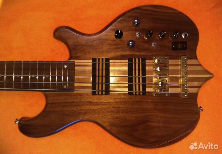 Мастеровая бас гитара, копия JayDee GA-24