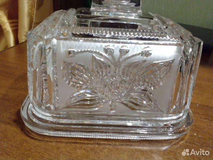 Хрустальная ваза