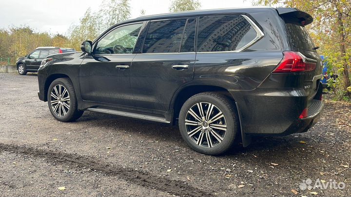 Lexus LX 5.7 AT, 2020, 27 100 км