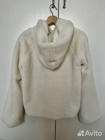 Шубка мягкая женская