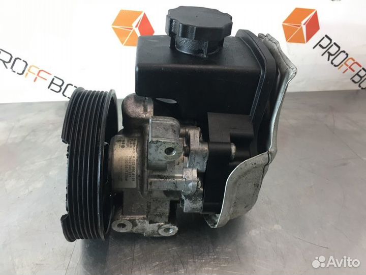 Насос гидроусилителя руля Mercedes C-Class W203