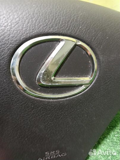 Крышка подушки безопасности (в рулевое колесо) Le