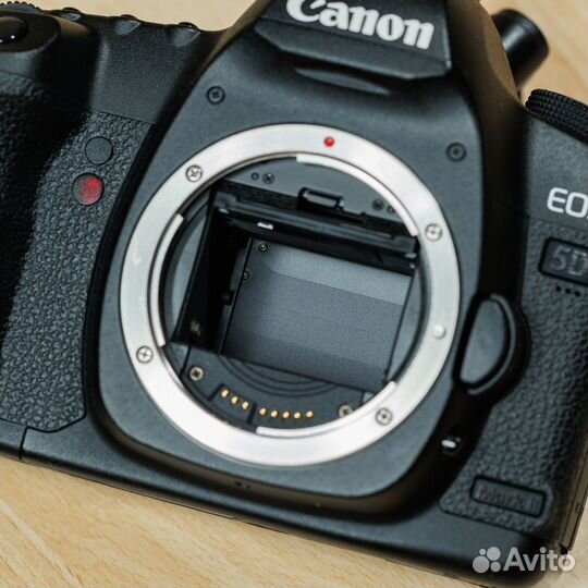 Canon EOS 5D Mark II пробег 5835 т.к