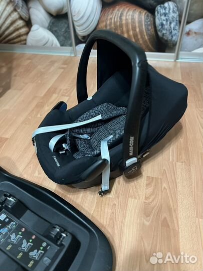 Автолюлька maxi cosi rock с базой family fix