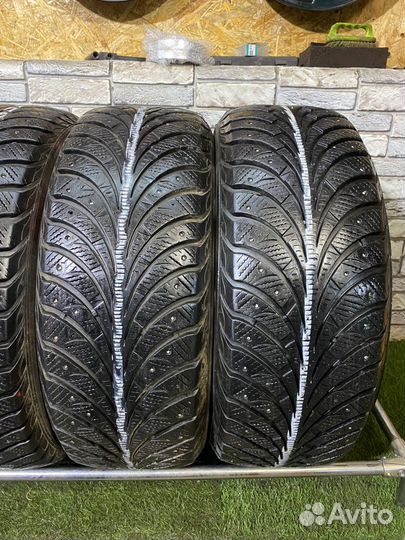 Sava Eskimo Stud 225/60 R17