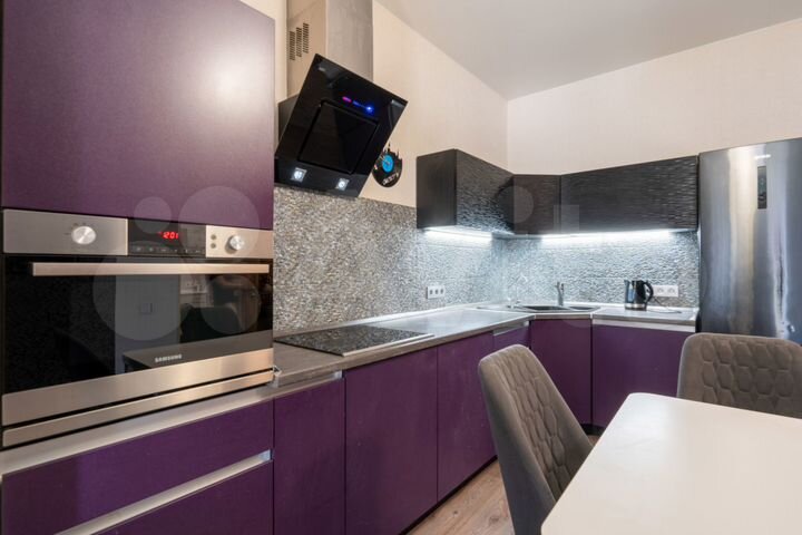 2-к. квартира, 57,1 м², 2/8 эт.