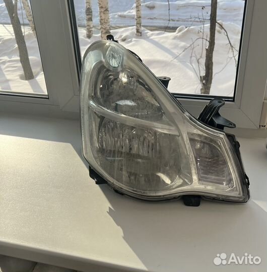 Блок фара передний правый Nissan Almera б/у