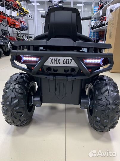 Квадроцикл 4*4 XMX 607 карбон краска