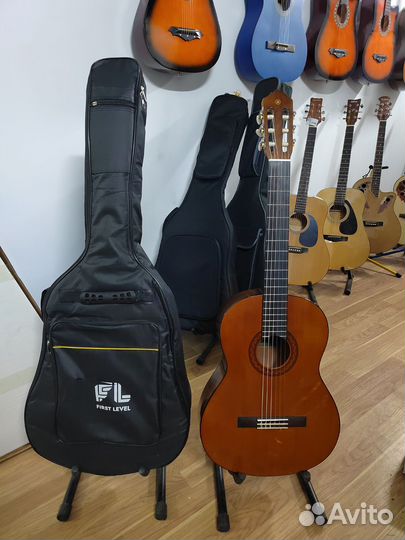 Гитара Yamaha c40 + чехол