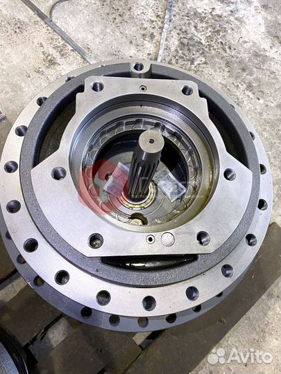 Редуктор хода Doosan S300LL