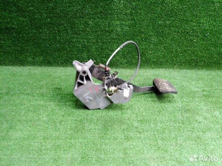 Педаль тормоза Mercedes Clk Coupe C208 M111.944