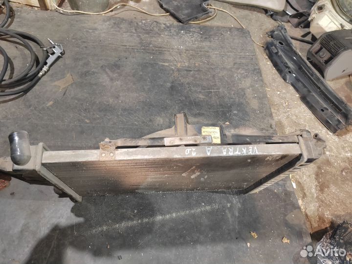 Радиатор Opel vectra A