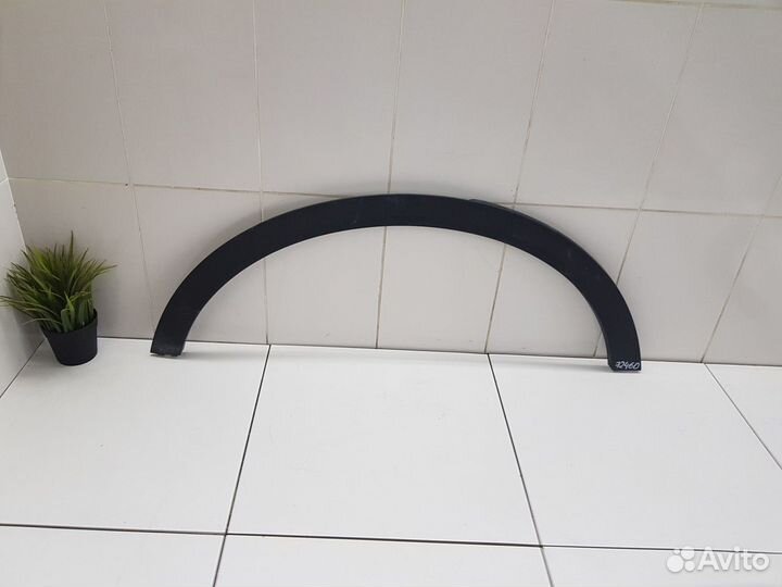 Накладка на заднее правое крыло (Geely Coolray)