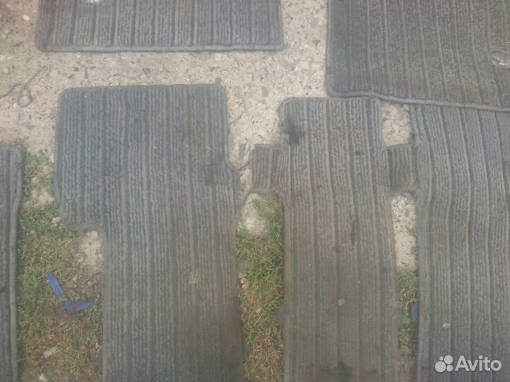 Комплект ковриков в салон Nissan bassara