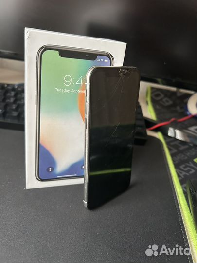 iPhone X, 256 ГБ