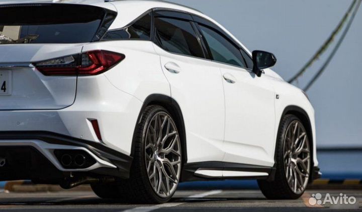 Кованые диски в стиле Vossen для Lexus RX R24