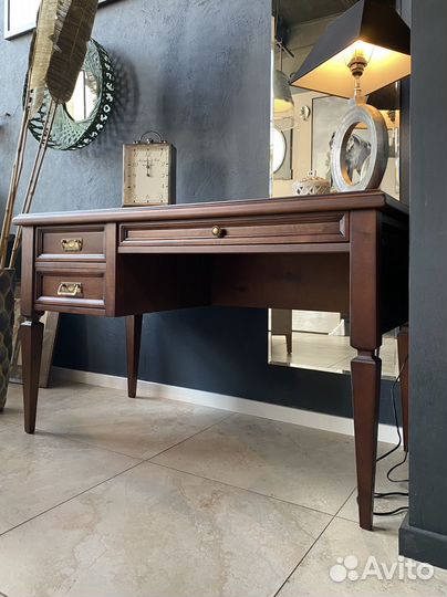 Стол письменный, рабочий, классика