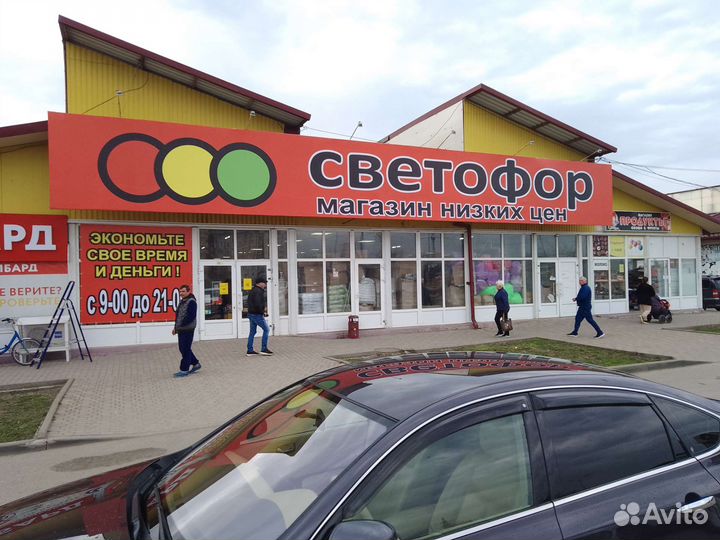 Монтаж наружной рекламы, бригада монтажников