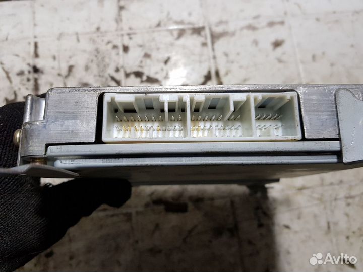 Блок управления двиг Mazda 323 F BJ 2002 1.6 МКПП
