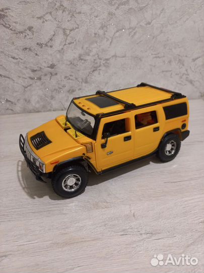 Машина-робот трансформер