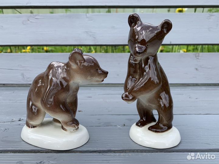 Бурый медведь фарфоровая статуэтка