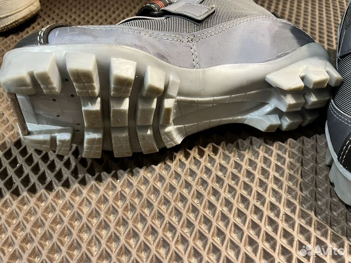 Ботинки лыжные