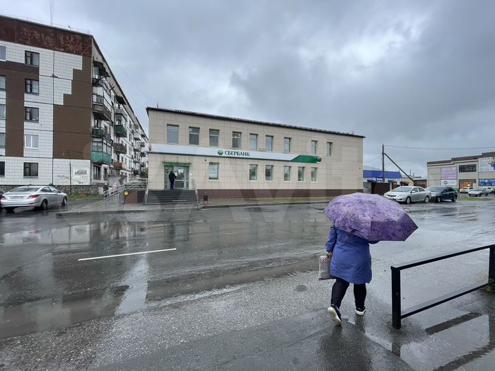 Здание в Центре Туринска 506 м²