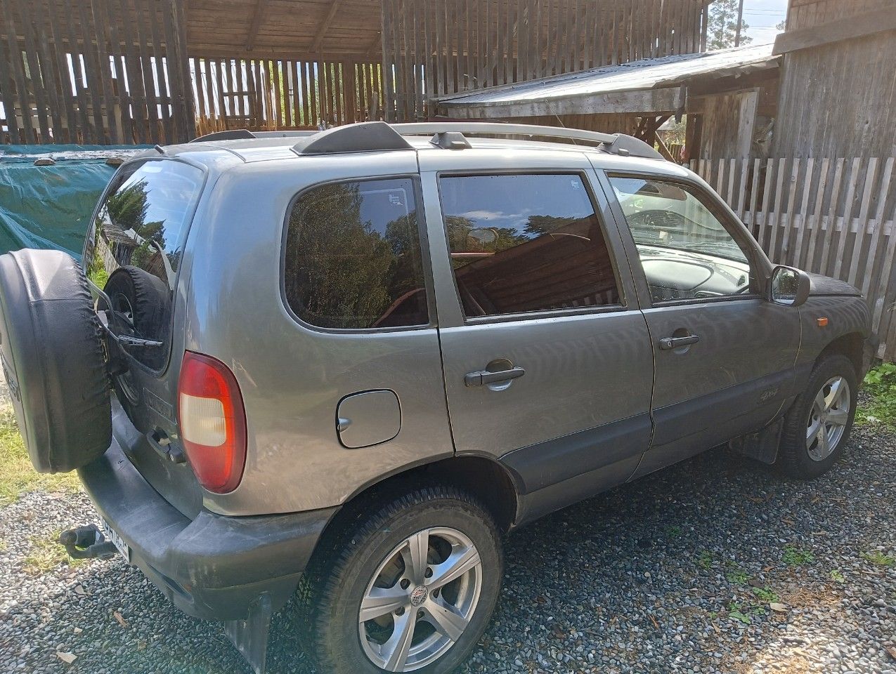 Chevrolet Niva: фото владельца