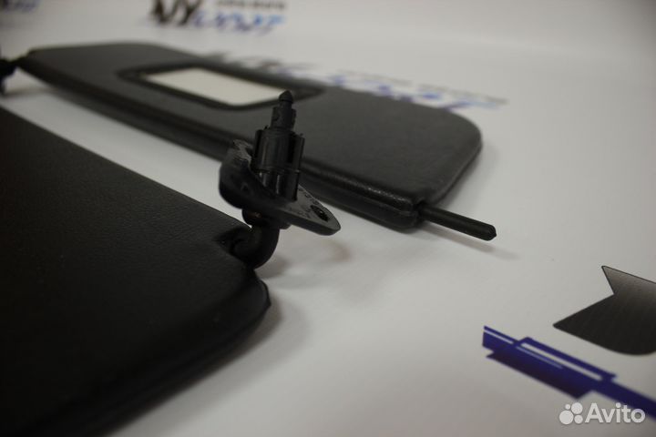 Козырьки 2107 черные