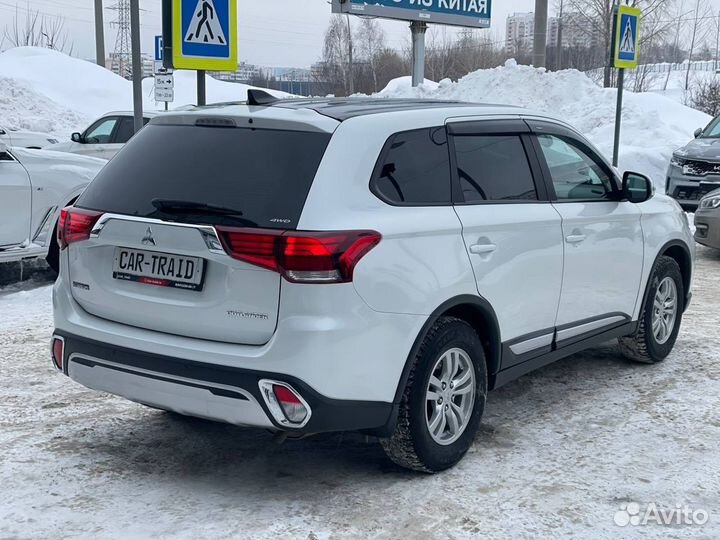 Mitsubishi Outlander 2.0 CVT, 2018, 101 600 км