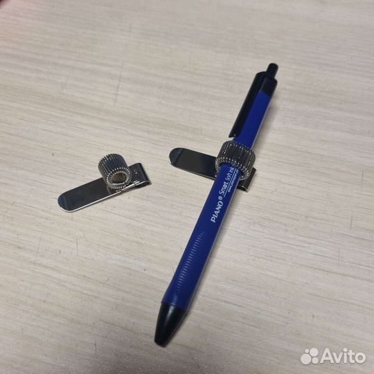 Металлические держатели для ручки с креплением