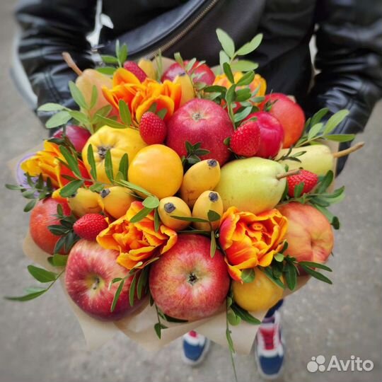 Букеты из фруктов и овощей