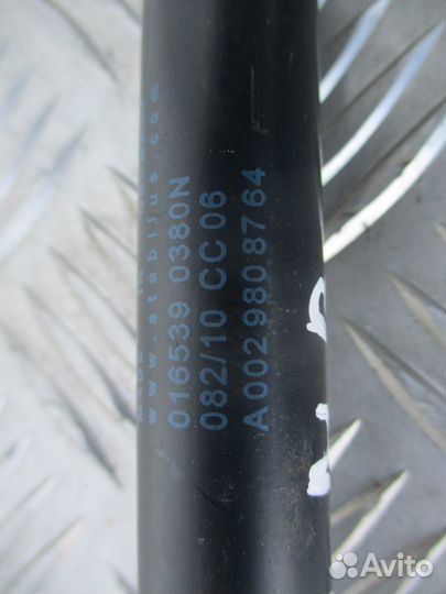 Амортизатор капота Mercedes-Benz A0029808764