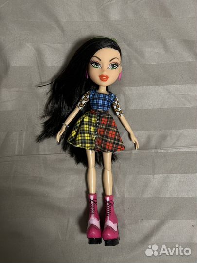 Кукла bratz